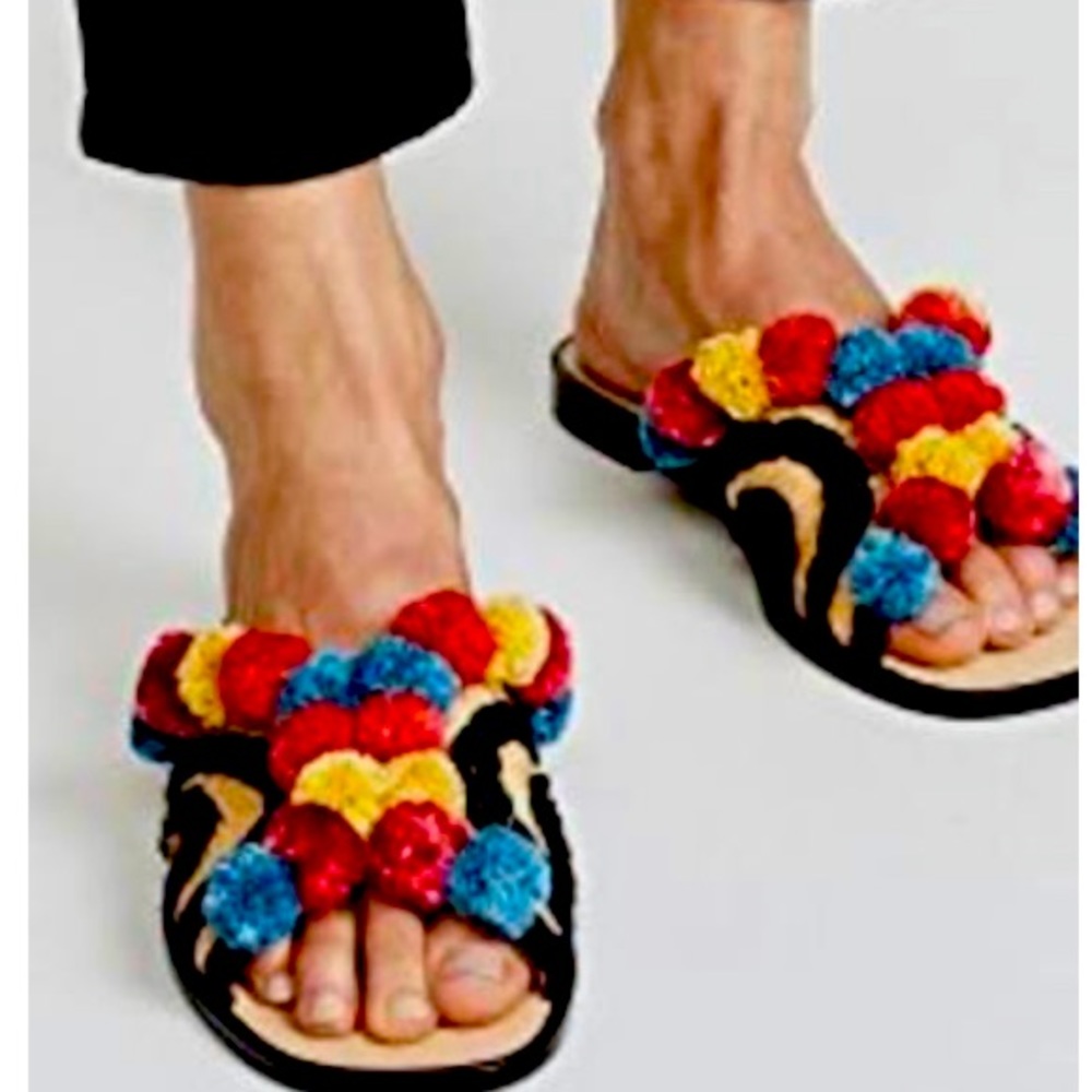 New Joie Paden Pompom Slide Sandals
MSRP: $298